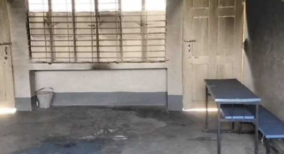 Miscreants set fire to a polling centre in Shariatpur