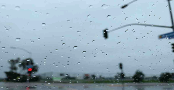 Weather forecast: Rain, thunder showers over 8 divisions, BMD says