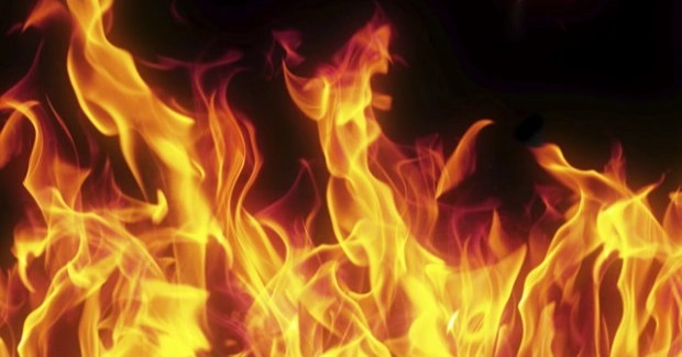 2 burnt to death, 10 hurt as oil tanker overturns, vehicles catch fire in Savar