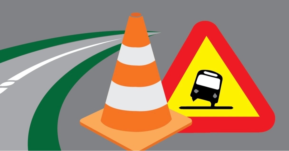 Road crashes leave 2 dead in Chattogram