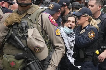 USC cancels graduation ceremony and dozens are arrested on other campuses as anti-war protests grow