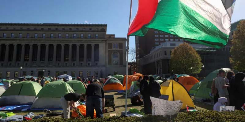 What message are the student protests sending in U.S. politics?