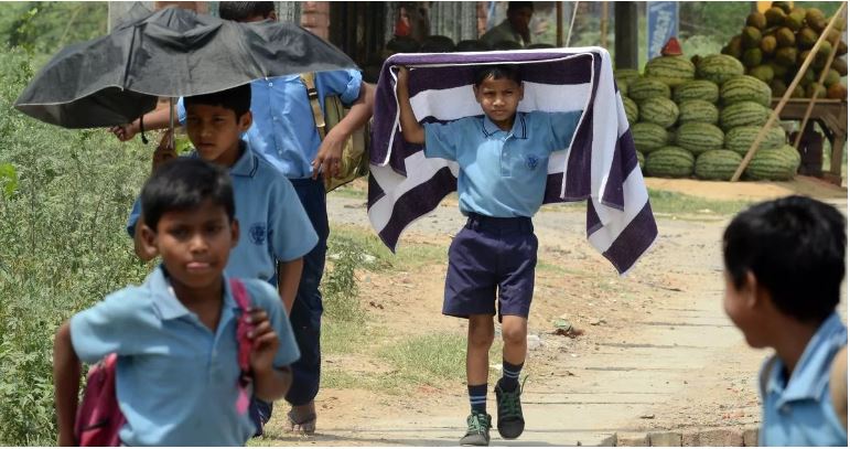 High Court orders all schools and colleges to remain closed until Thursday