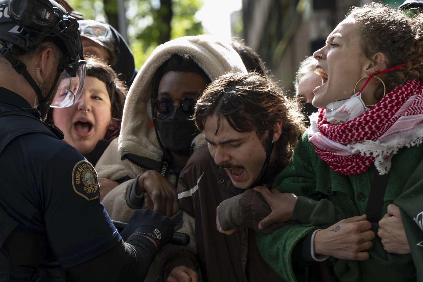 Arrests of Israel-Hamas war protesters exceed 2,300 as police clear more US campus encampments