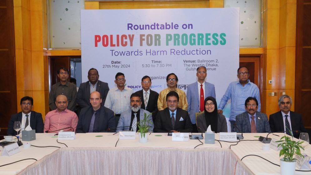 Global experts urge Bangladesh to adopt tobacco harm reduction strategies