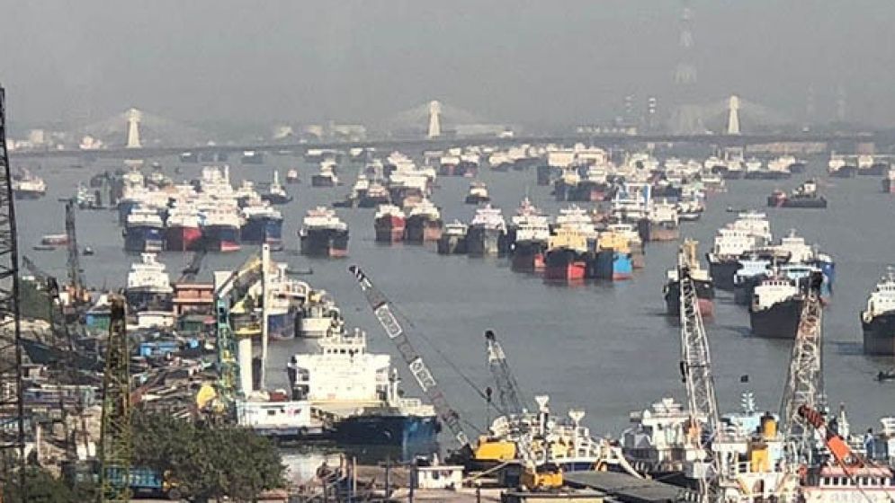Cyclone Remal: Chittagong Port Authority issues alert 3