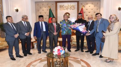 President asks university authorities to focus on research