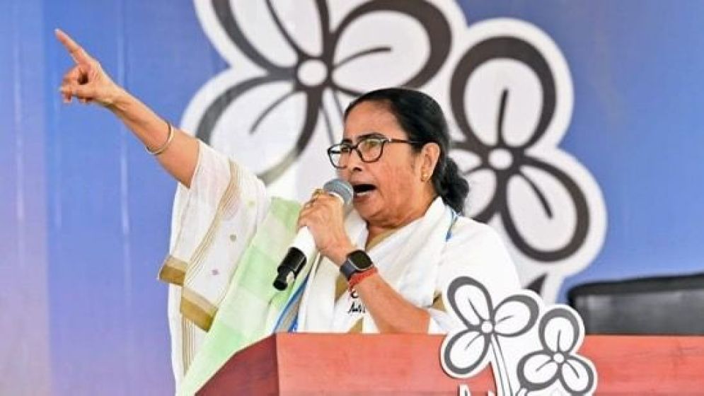 Mamata Banerjee displeased over exclusion from Dhaka-Delhi water sharing talks