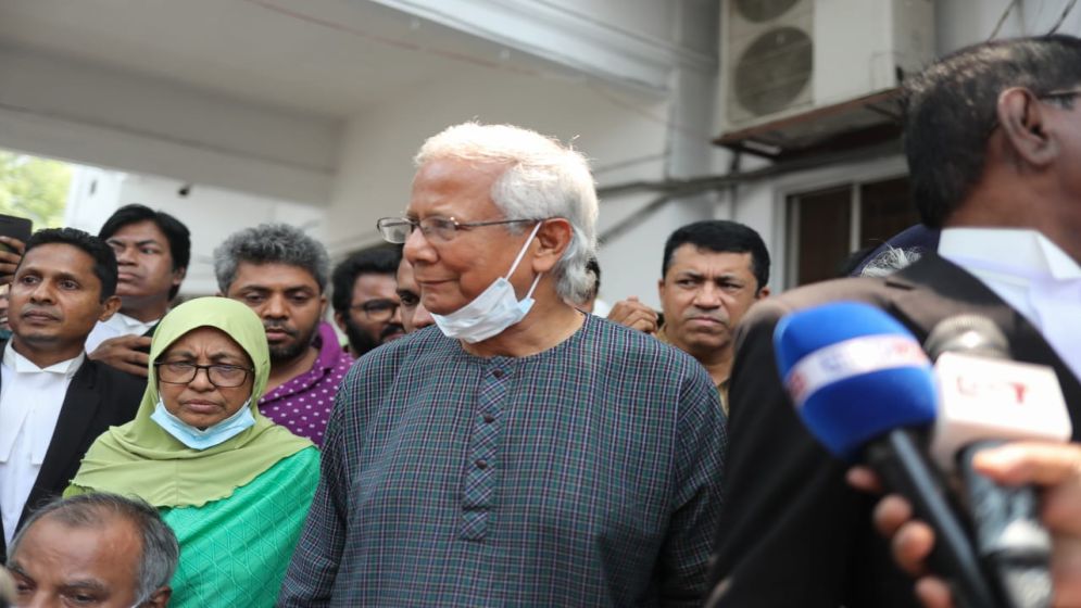 Court sets June 12 for decision on whether Yunus to go on trial in embezzlement case