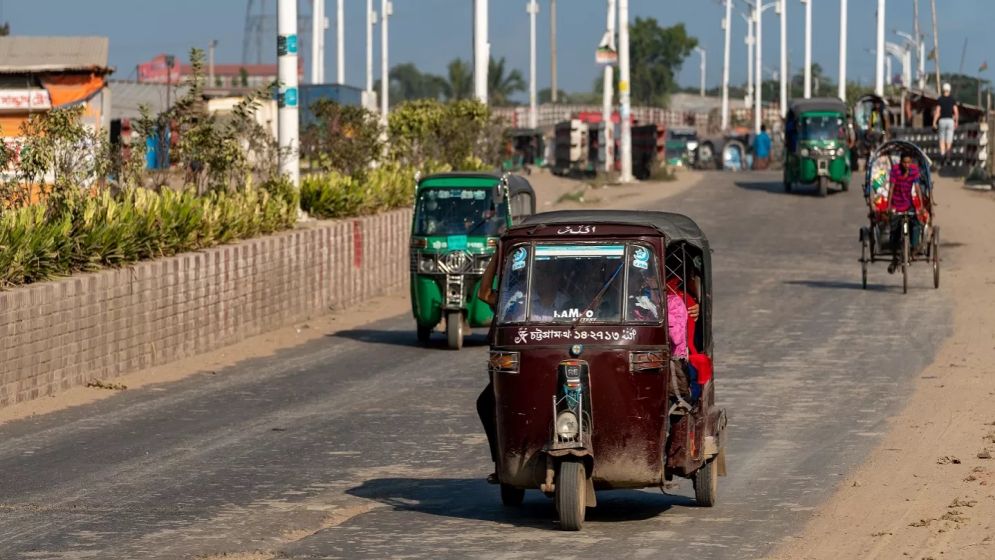 India to help modernisation of city street light in Ctg