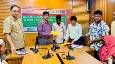 Cash assistance distribution for house construction and repairs among the poor in Chakaria by ISDE Bangladesh