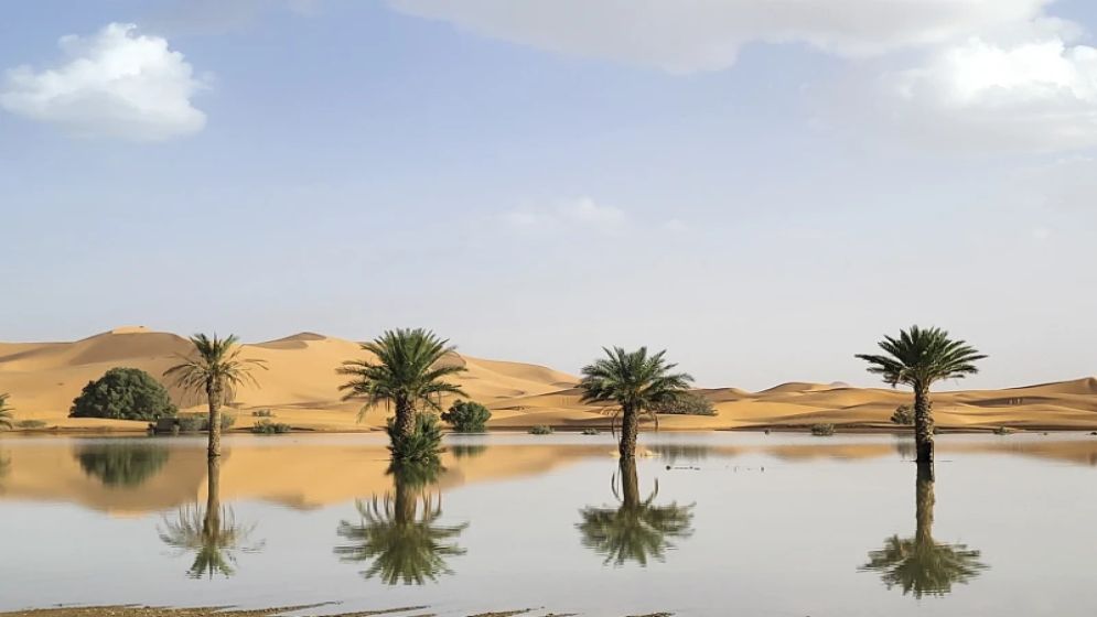 Rare images show the first floods in the Sahara in 50 years