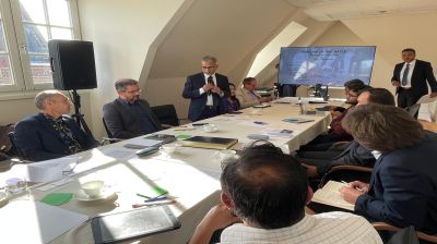 Embassy in The Hague organises discussion on living with rivers