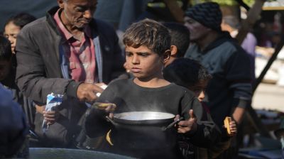 US envoy pushes for cease-fire in Lebanon as food crisis worsens after looting in Gaza