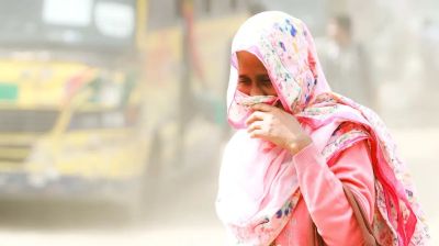 Dhaka's air ‘very unhealthy’ on Saturday morning